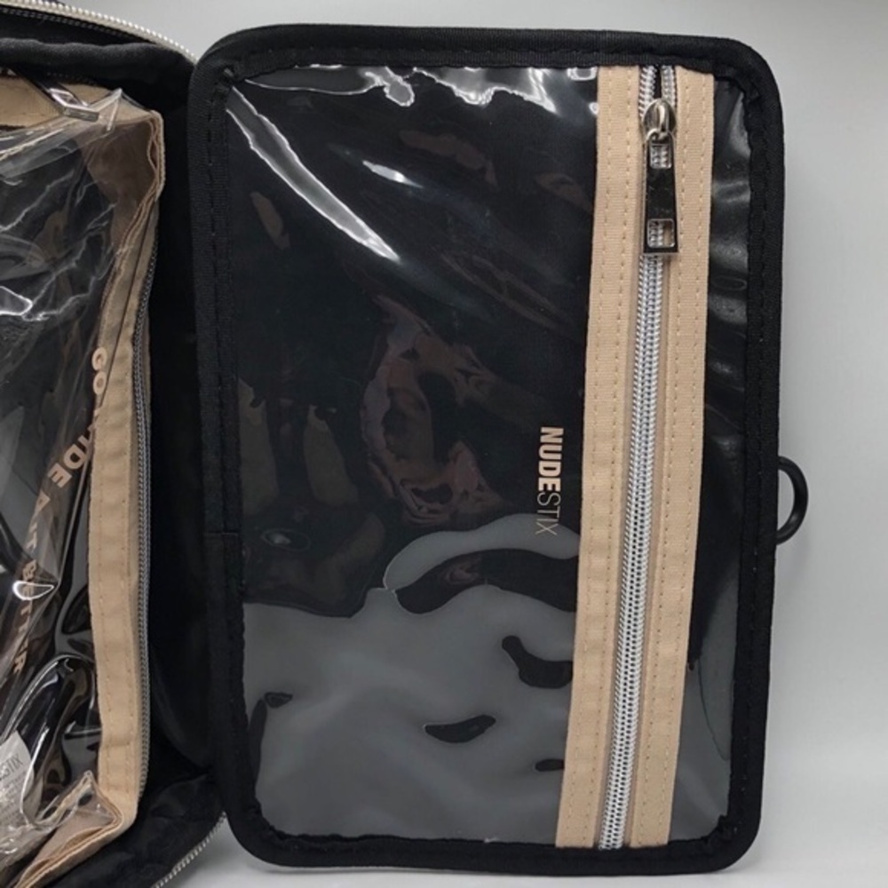 NUDESTIX Hanging Cosmetic Case - Picture 12 of 12